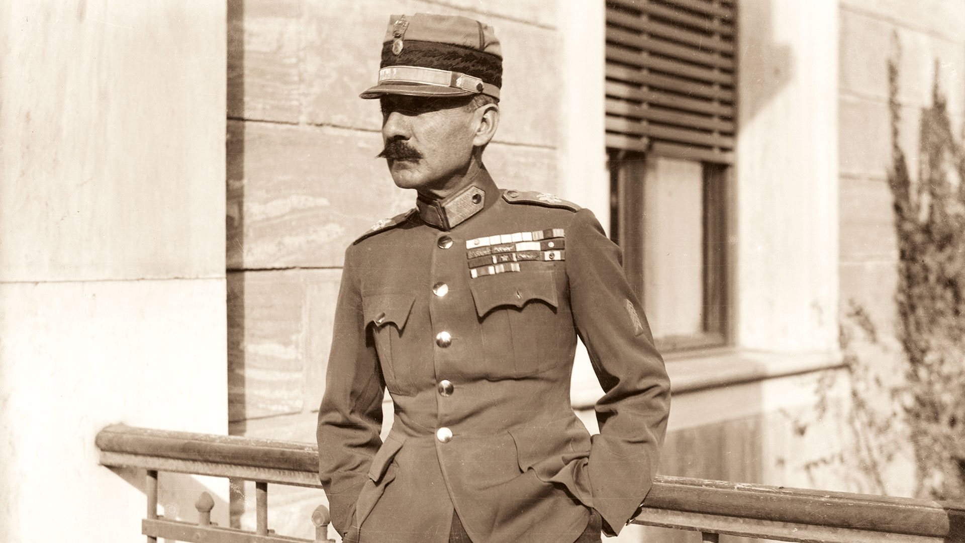 θεόδωρος-πάγκαλος-από-αρχιστράτηγο-562869367