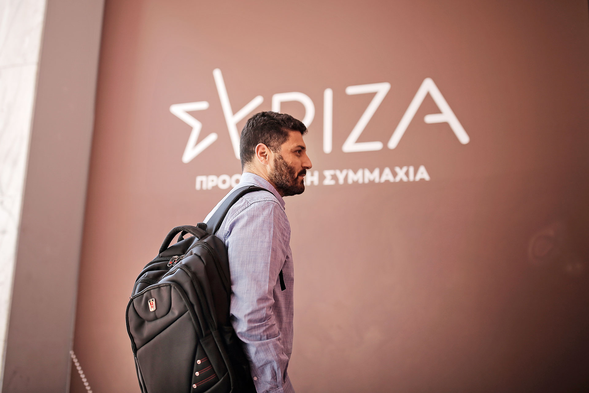 Κοντσέρτο για πολυβόλα-1