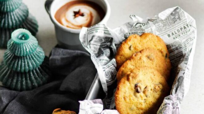 cookies-με-κράνμπερις-πορτοκάλι-και-καρύδια-562902139