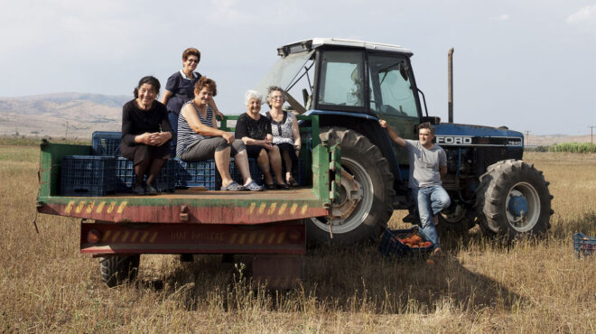 θεσσαλία-οι-πλημμύρες-ανακόπτονται-σ-562882912