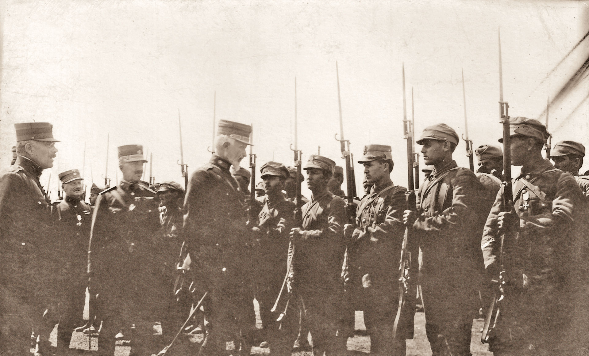 Γεώργιος Χατζανέστης – Από την αρχιστρατηγία στη θανατική καταδίκη-4