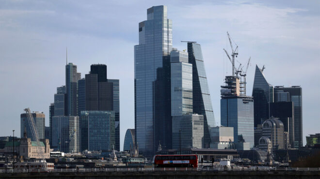 βρετανία-σε-ύφεση-στο-τέλος-του-2023-562886458