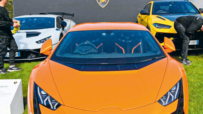 πωλήσεις-ρεκόρ-για-τα-supercars-562868641