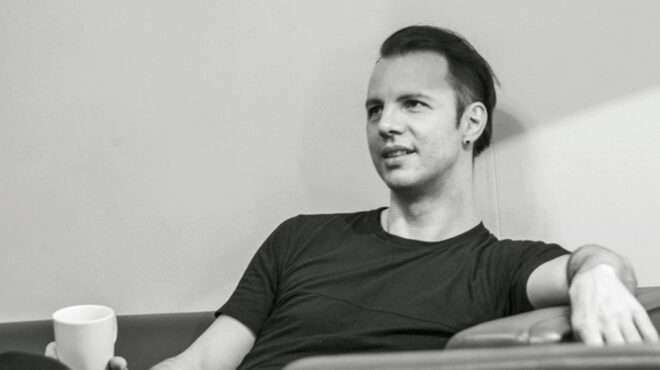 εκτός-φεστιβάλ-βιέννης-ο-θεόδωρος-κου-562882768