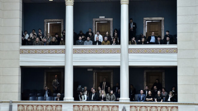 εντός-και-εκτός-ο-κώστας-αγοραστός-και-562886536