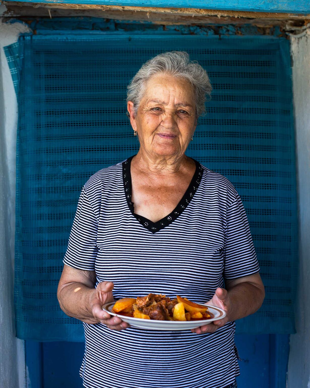 Ένα βραβείο για την κυρά-Ρηνιώ, την ακρίτισσα φύλακα-άγγελο της Κινάρου-3