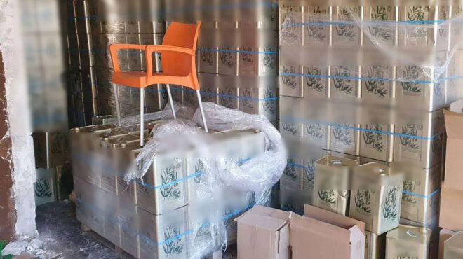 ελ-ασ-48χρονος-νόθευε-ηλιέλαιο-για-να-το-562866301