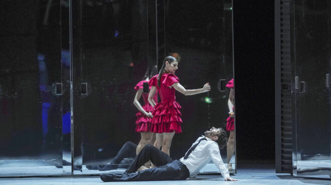 η-κάρμεν-με-το-βλέμμα-του-παιδιού-που-α-562865506