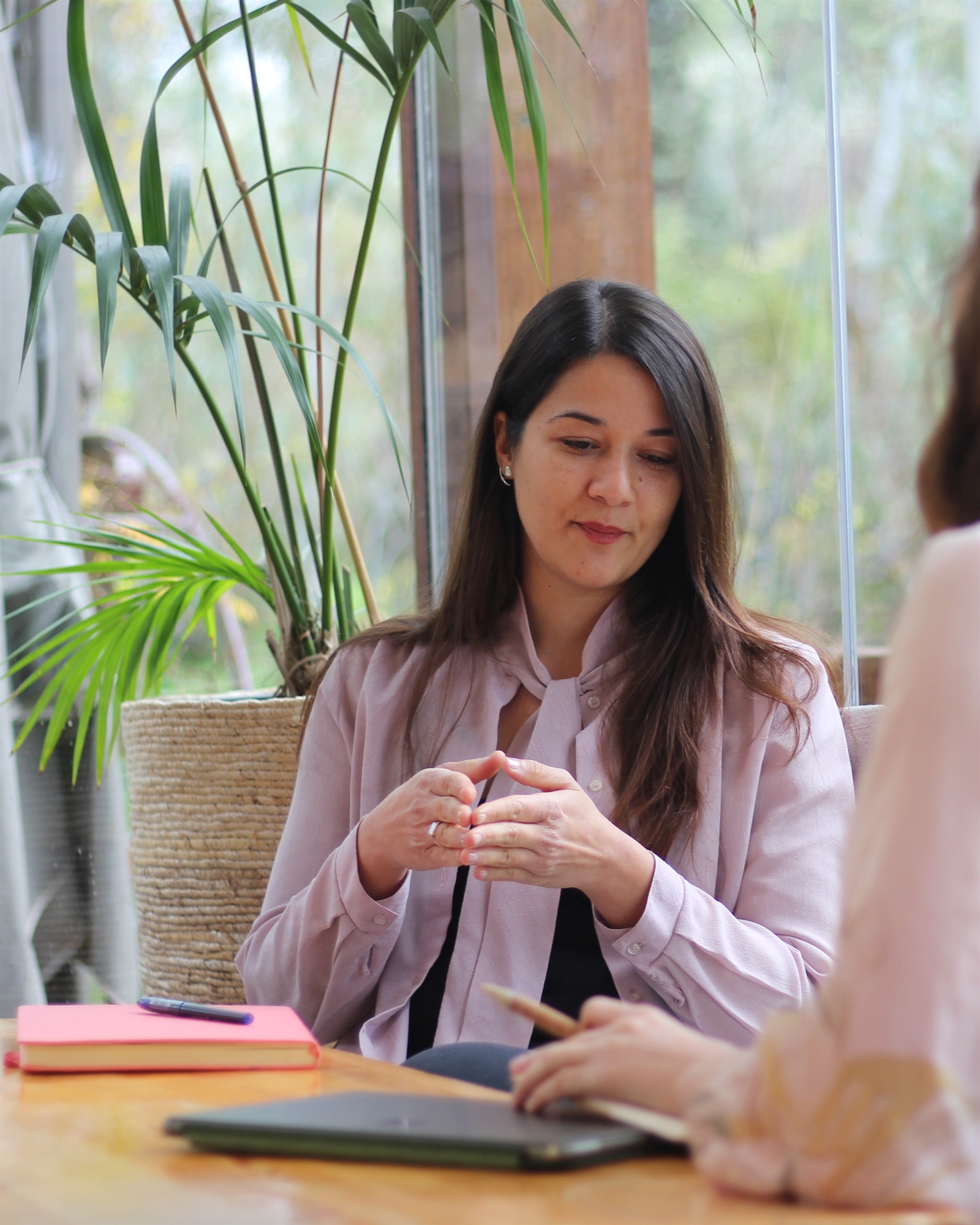 Οταν ο μαιευτήρας κοιτάει το ρολόι-1