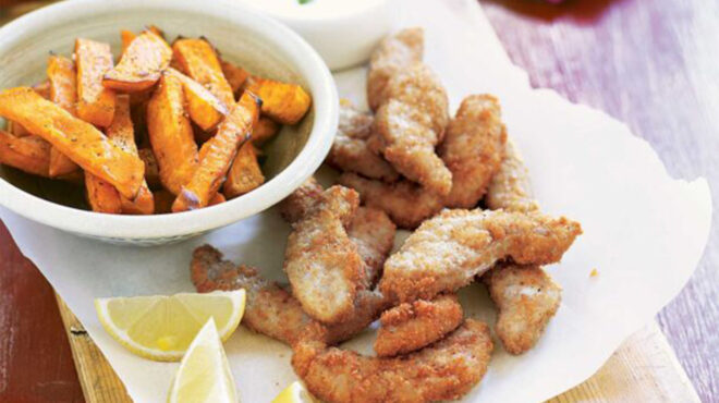 fish-and-chips-στον-φούρνο-με-σος-γιαουρτιού-562904329