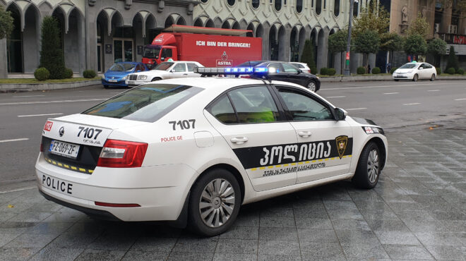 τέσσερις-νεκροί-από-πυροβολισμούς-σε-562874674