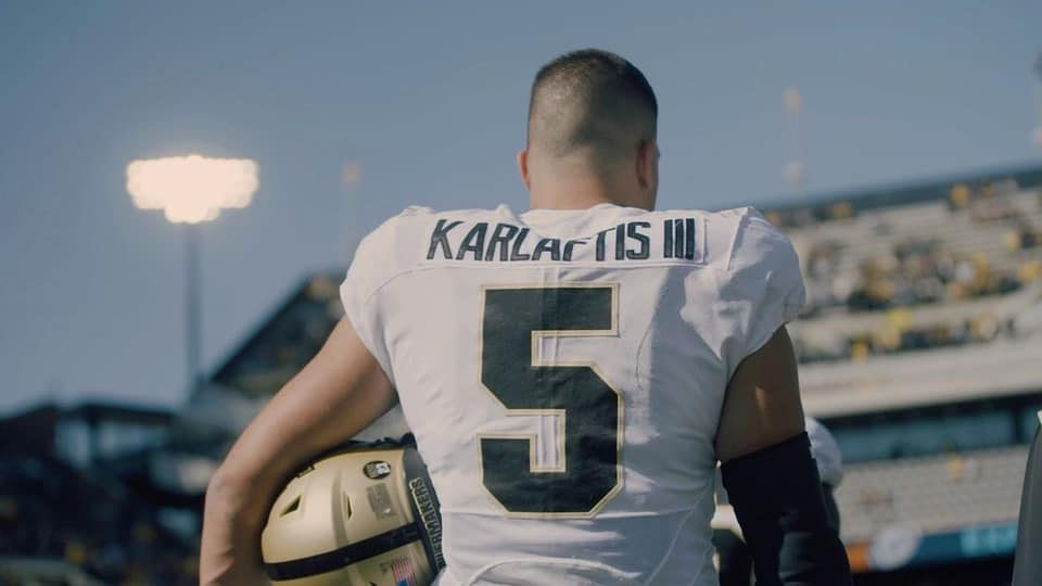 Γιώργος Καρλαύτης στην «Κ»: «Θέλω να φέρω στις γειτονιές της Αθήνας το American Football»-1