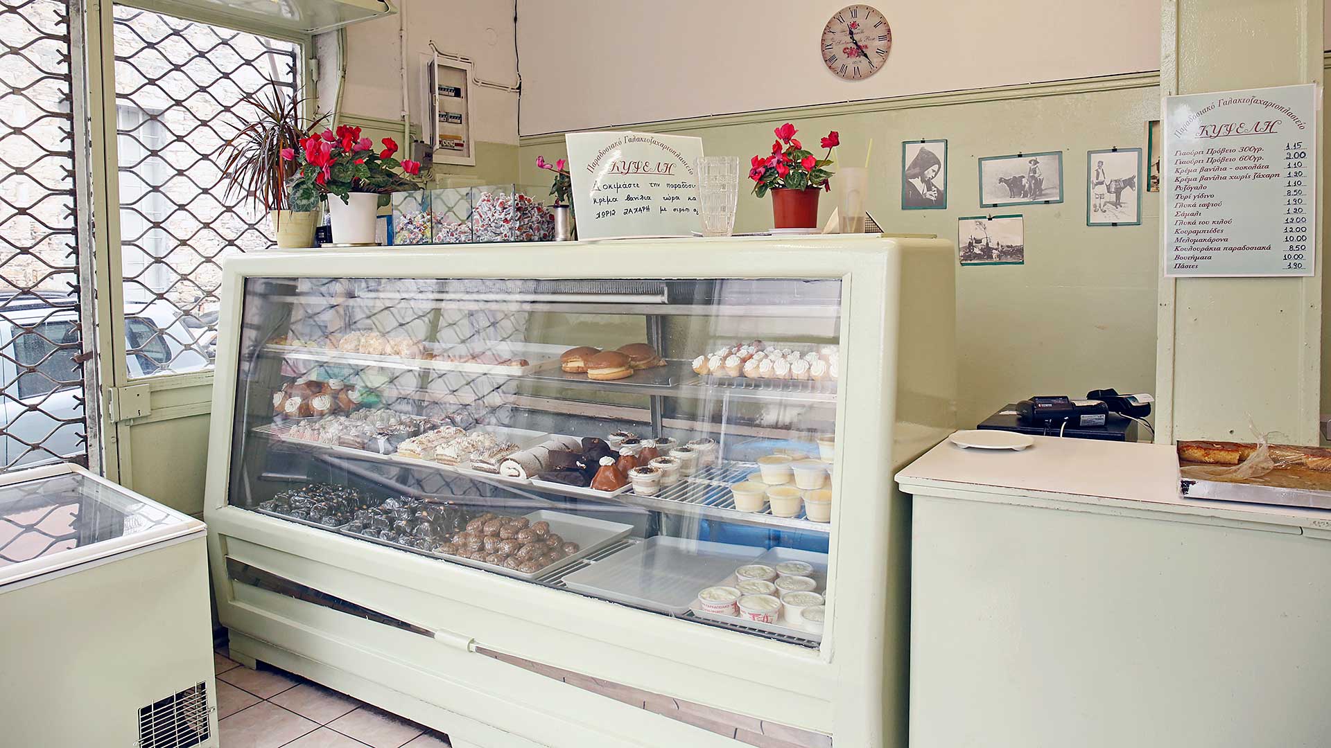 14 ιστορικά ζαχαροπλαστεία που είναι λόγος να ταξιδέψεις σε όλη την Ελλάδα-5