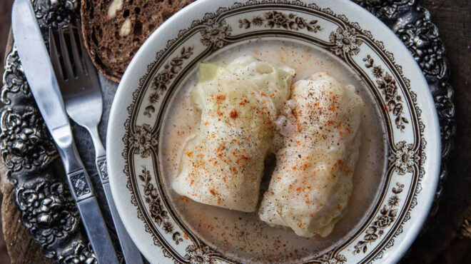 λαχανοντολμάδες-γεμιστοί-με-πρόβειο-562890199