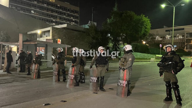 θεσσαλονίκη-επέμβαση-των-ματ-στη-νομι-562890553