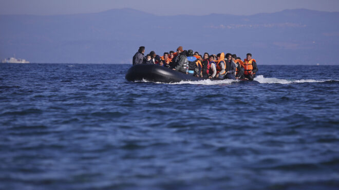 οι-δουλέμποροι-πιάνουν-κρήτη-εκρη-562878274