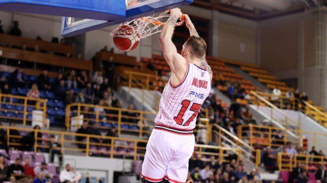 ο-ολυμπιακός-ξεπέρασε-το-εμπόδιο-του-π-562890142