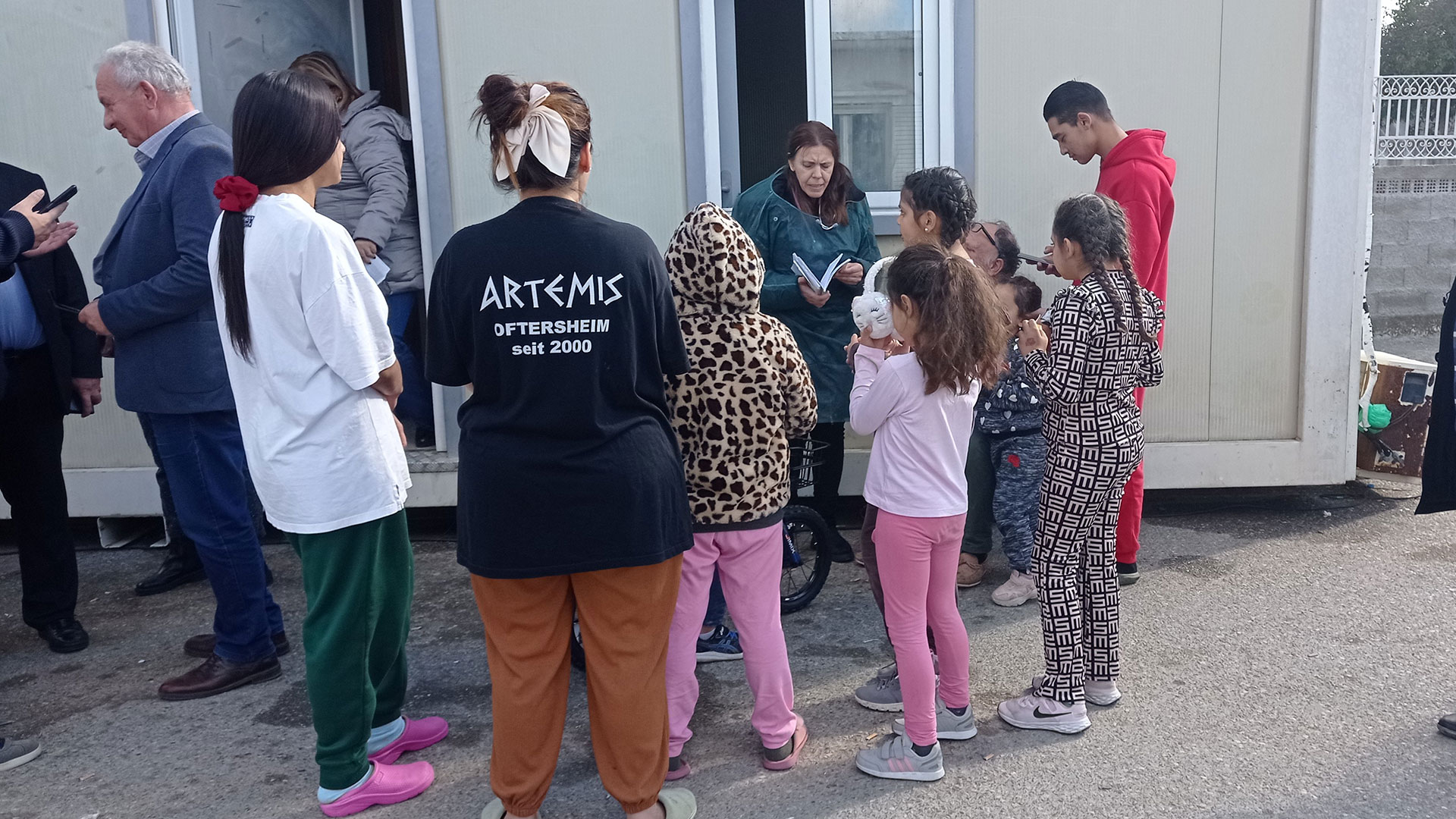 Οι αόρατοι άνθρωποι των καταυλισμών-2