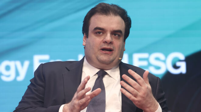 πιερρακάκης-πυρήνας-του-νομοσχεδίου-562878937