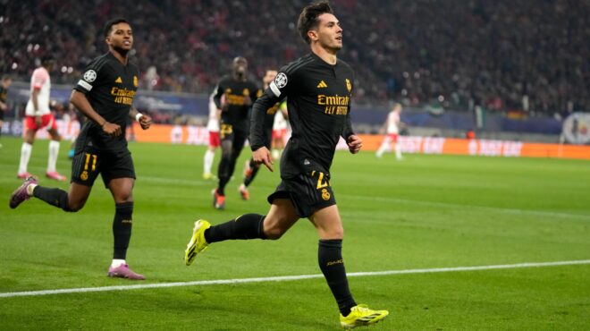 τσάμπιονς-λιγκ-ρεάλ-και-σίτι-αγκάλια-562881916