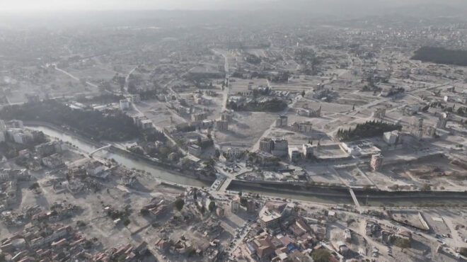 φονικός-σεισμός-στην-τουρκία-ένας-χρό-562887196