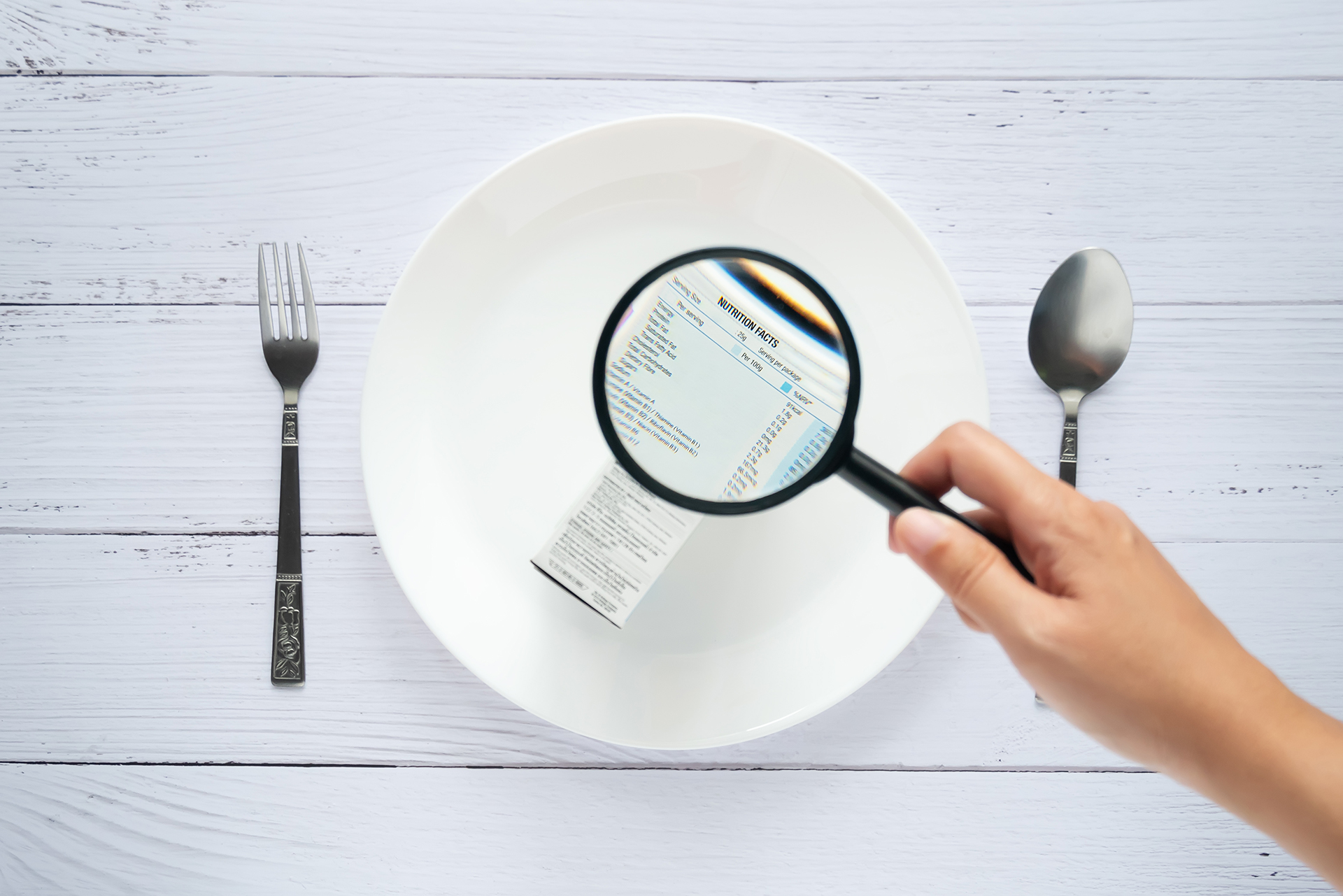 χαμένοι-στη-μετάφραση-της-ετικέτας-562867111