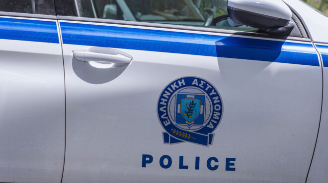 μενίδι-αστυνομικός-έπεσε-θύμα-επίθεσ-562879699