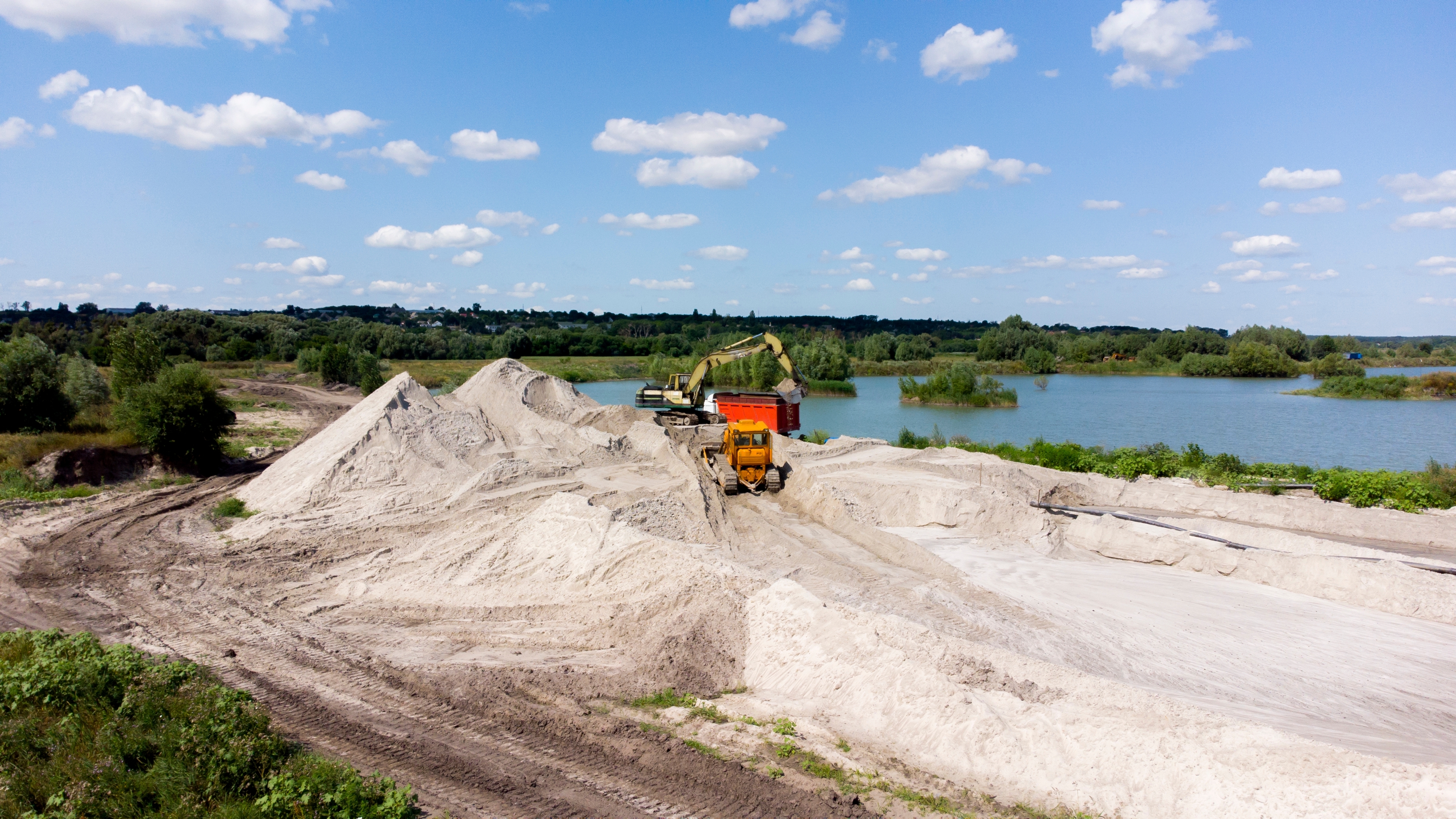 Η «μαφία της άμμου» εξαντλεί τα αποθέματα του πλανήτη-3