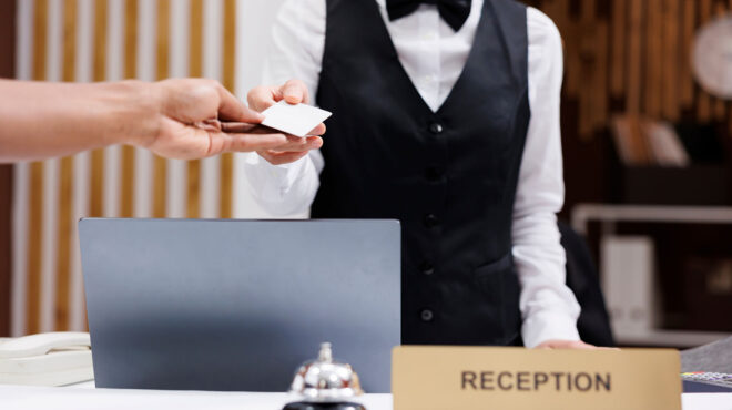 τουρισμός-λείπουν-εργαζόμενοι-με-εξε-562879351