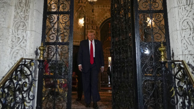 υπέρ-της-απαγόρευσης-στις-αμβλώσεις-μ-562889404