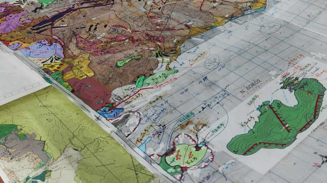 το-γεωλογικό-dna-της-ελλάδας-σε-330-σελίδες-562860976
