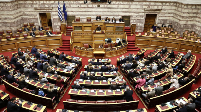 πρόταση-δυσπιστίας-σε-υψηλούς-τόνους-562949977