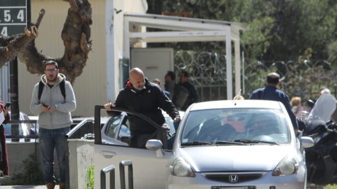 επίθεση-στην-ερμού-προφυλακιστέος-ο-ά-562916764