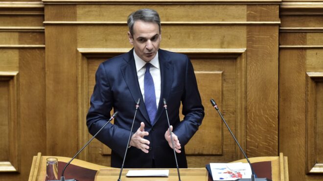 μητσοτάκης-κατά-κουτσούμπα-για-sugar-daddies-α-562922665