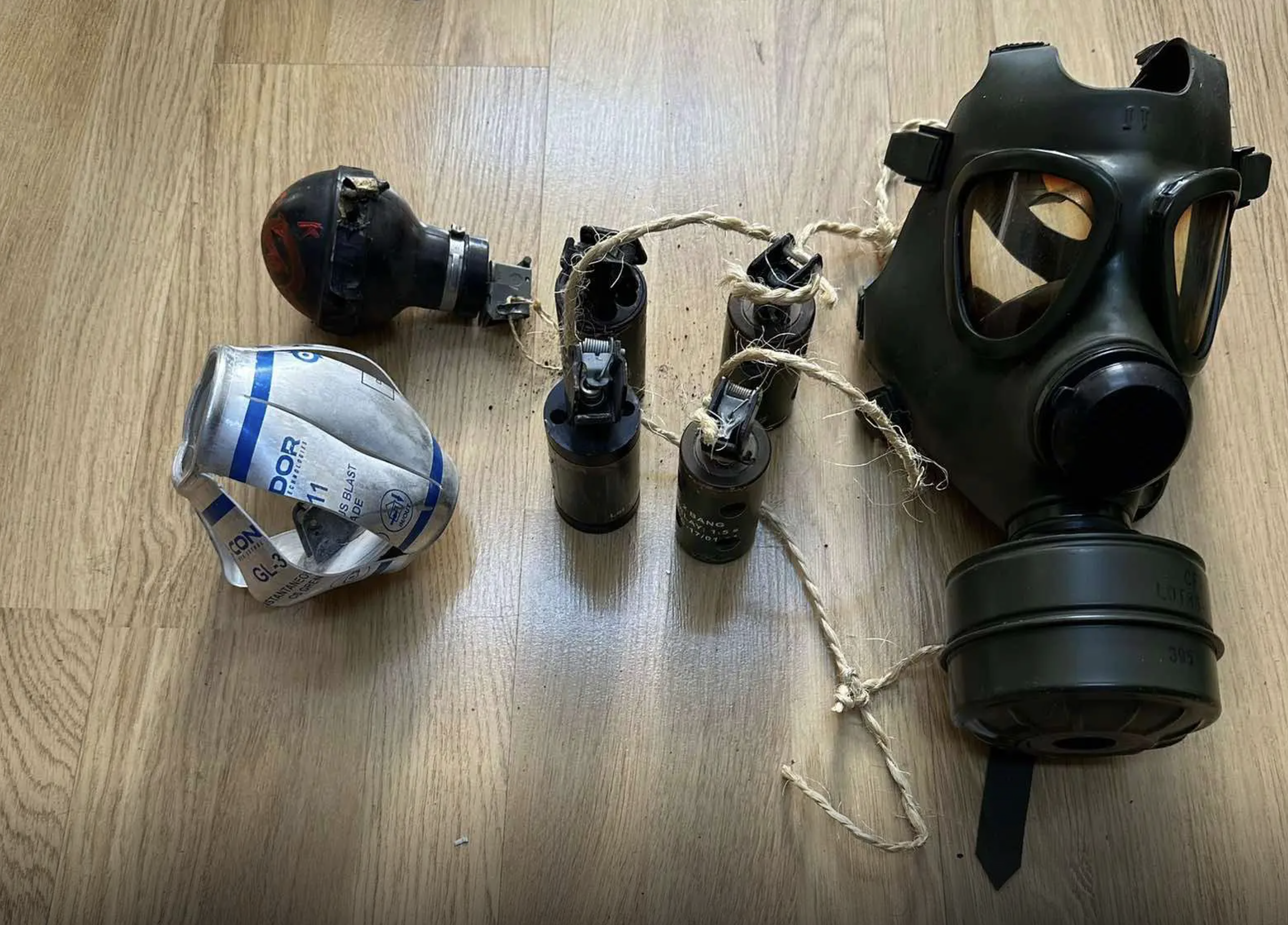 Τρεις συλλήψεις στην επιχείρηση της ΕΛΑΣ στην Πανεπιστημιούπολη – Φωτογραφίες από τα ευρήματα-5