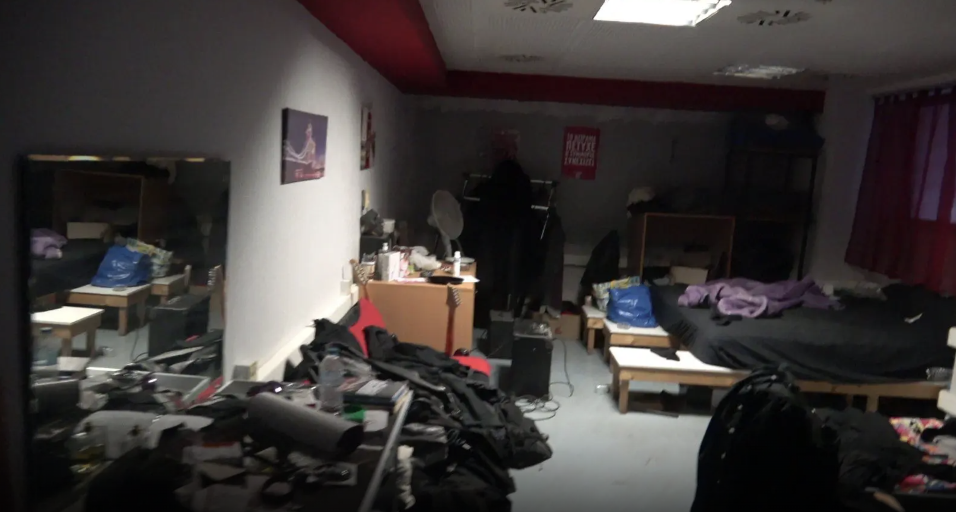 Τρεις συλλήψεις στην επιχείρηση της ΕΛΑΣ στην Πανεπιστημιούπολη – Φωτογραφίες από τα ευρήματα-6