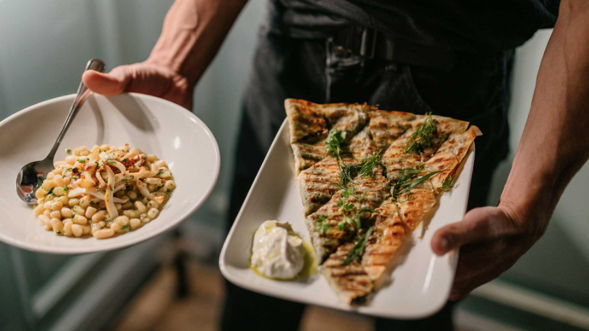 Πού πάμε για φαγητό και λιακάδα στην ανθισμένη Αθήνα-9