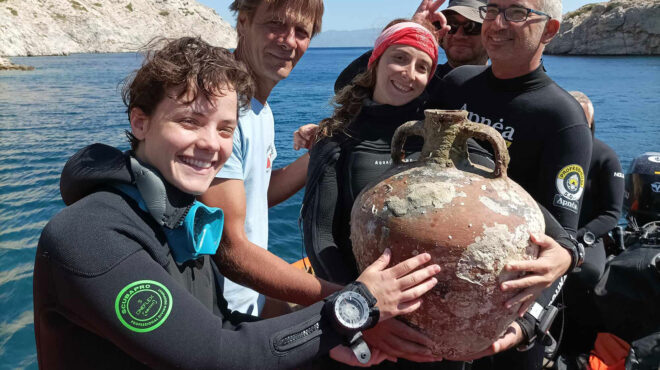 ναυάγιο-στους-φούρνους-με-αμφορείς-απ-562944991