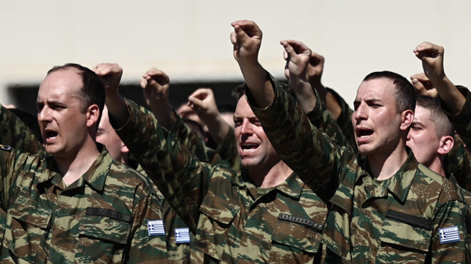 ορκίστηκε-ο-στέφανος-κασσελάκης-562954591