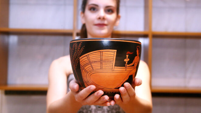 η-ελλάδα-ανανεώνει-την-τελετή-αφής-για-562929574