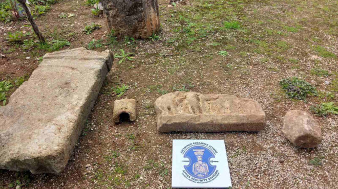 κόρινθος-βρέθηκαν-αρχαία-έξω-από-εκκλ-562920952