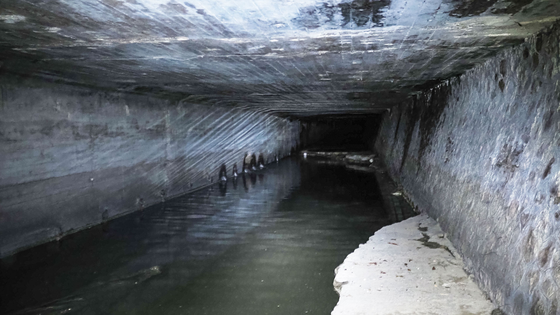 Καλλιρρόης: Στα υπόγεια «ίχνη» των δραστών του ριφιφί-2