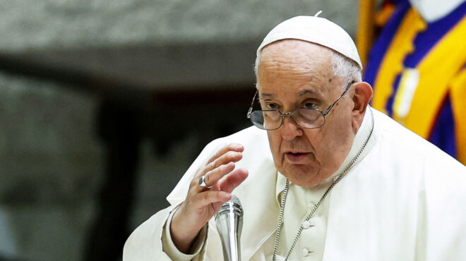 φωτιές-άναψε-ο-πάπας-στο-ουκρανικό-562928260