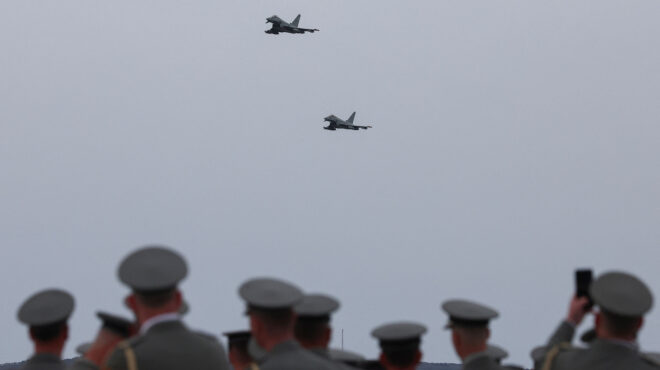 τα-εγκαίνια-της-νατοϊκής-βάσης-στην-αλ-562920892