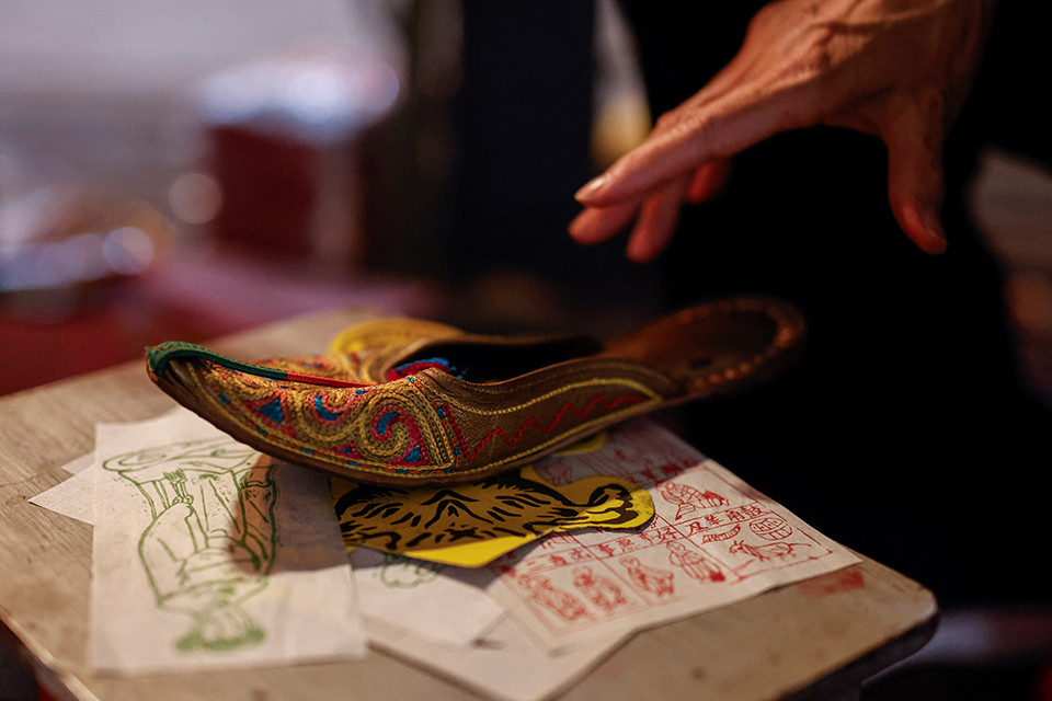 Ανθρωποι και ρομπότ στην Ιαπωνία-1