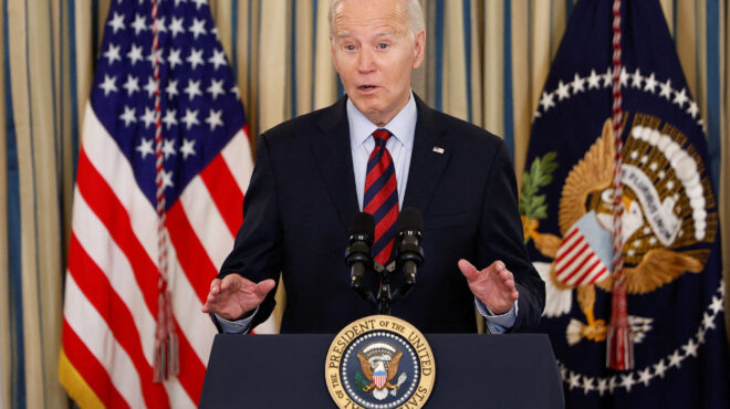 τζο-μπάιντεν-βγαίνει-στην-αντεπίθεσ-562921042