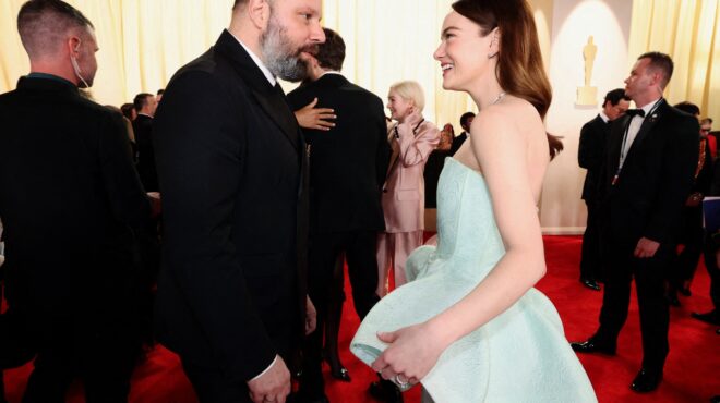 μετά-την-εμα-στόουν-τι-562934287