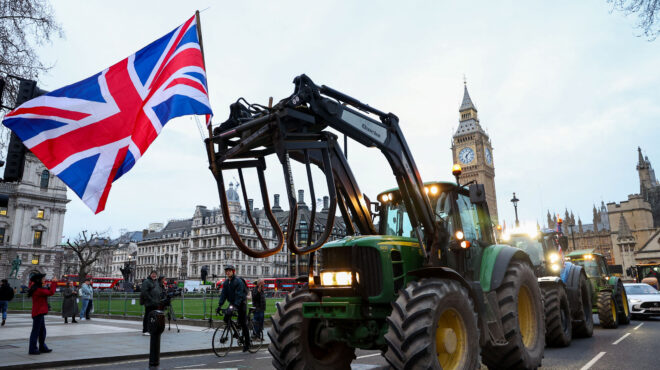 λονδίνο-αγρότες-με-τρακτέρ-διαδήλωσα-562949008