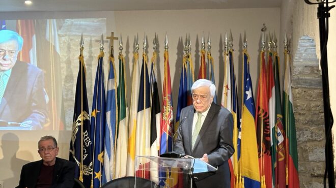 πρ-παυλόπουλος-διαχρονικά-και-επικίν-562949914