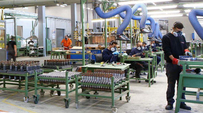 στα-χαμηλά-14-μηνών-ο-δείκτης-οικονομικο-562916365